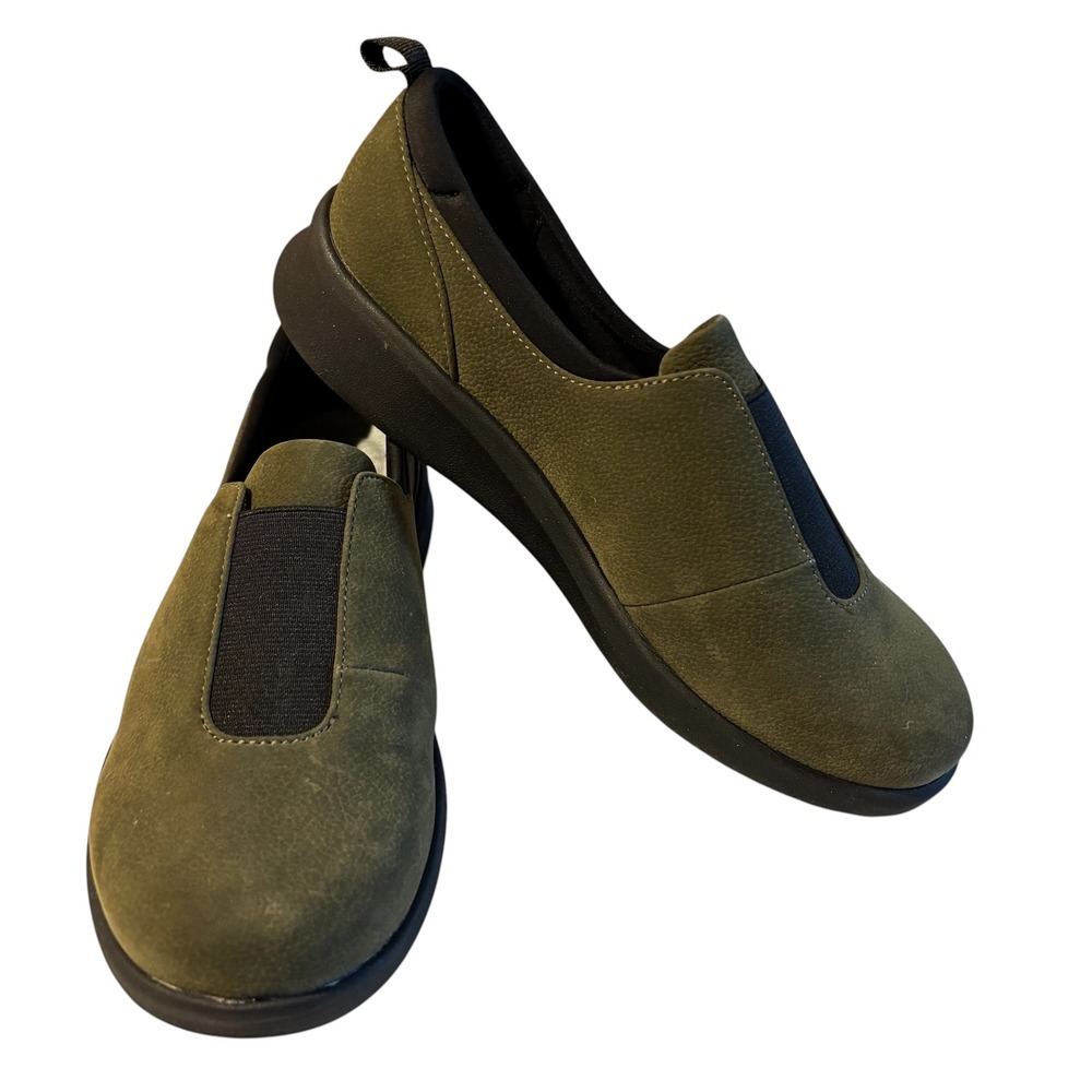 Clarks Cloudsteppers Sillian 2.0 Walk Khaki Green Slip On Loafers Womens 7W